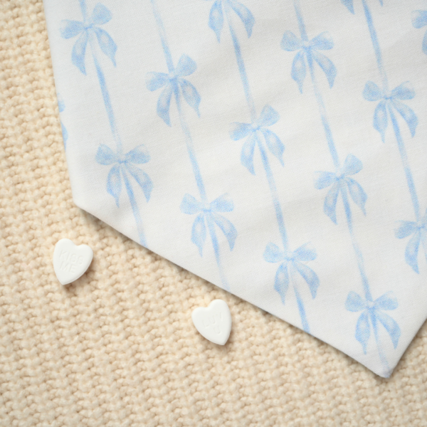 'Dainty Blue Bows' Tie-on Bandana - Image 3