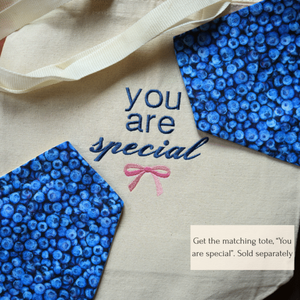 'Berry Special' Reversible Tie-on Bandana - Image 3